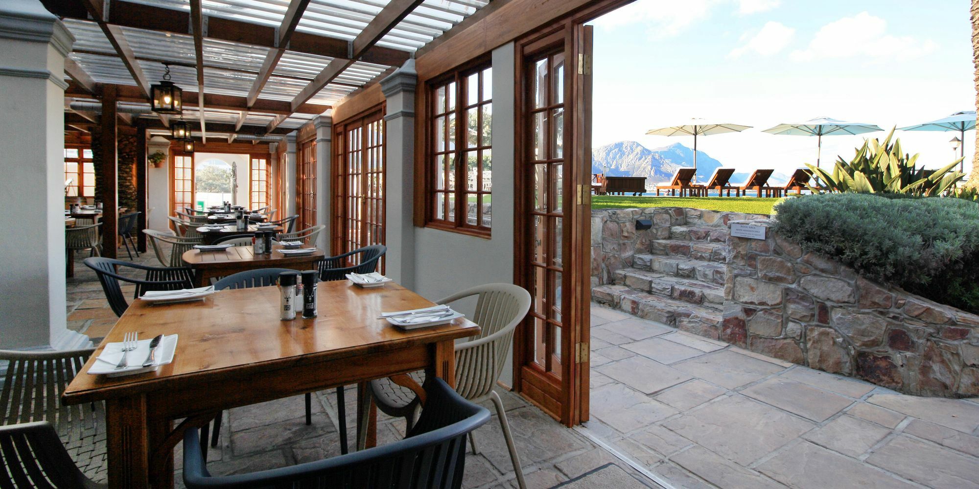 Harbour House Hotel - Le Paradis Apartments Hermanus Exterior photo